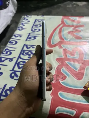 নতুন মটোরোলা এজ ৫০ ফিউশন ১২৮ জিবি গ্রাফাইট