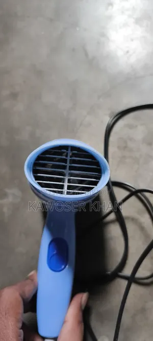চুল শুকানোর মেশিন কারো লাগলে নিতে পারেন