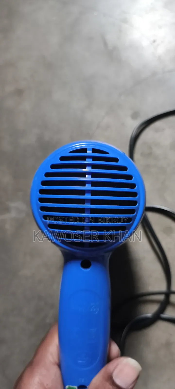 চুল শুকানোর মেশিন কারো লাগলে নিতে পারেন