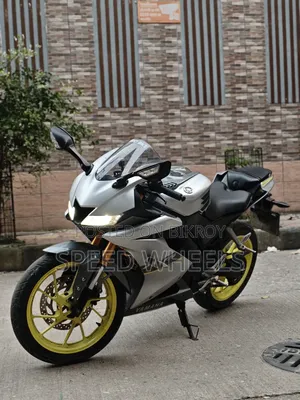 Yamaha R15 V3 2021 Silver
