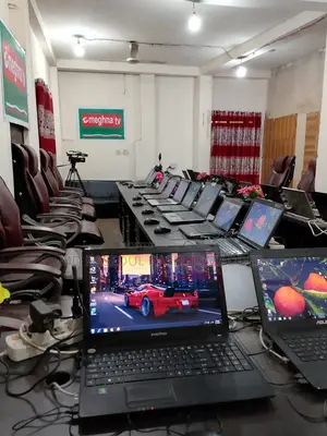 ল্যাপটপ ডেল ৪জিবি ইন্টেল এসএসডি ৫০০জিবি
