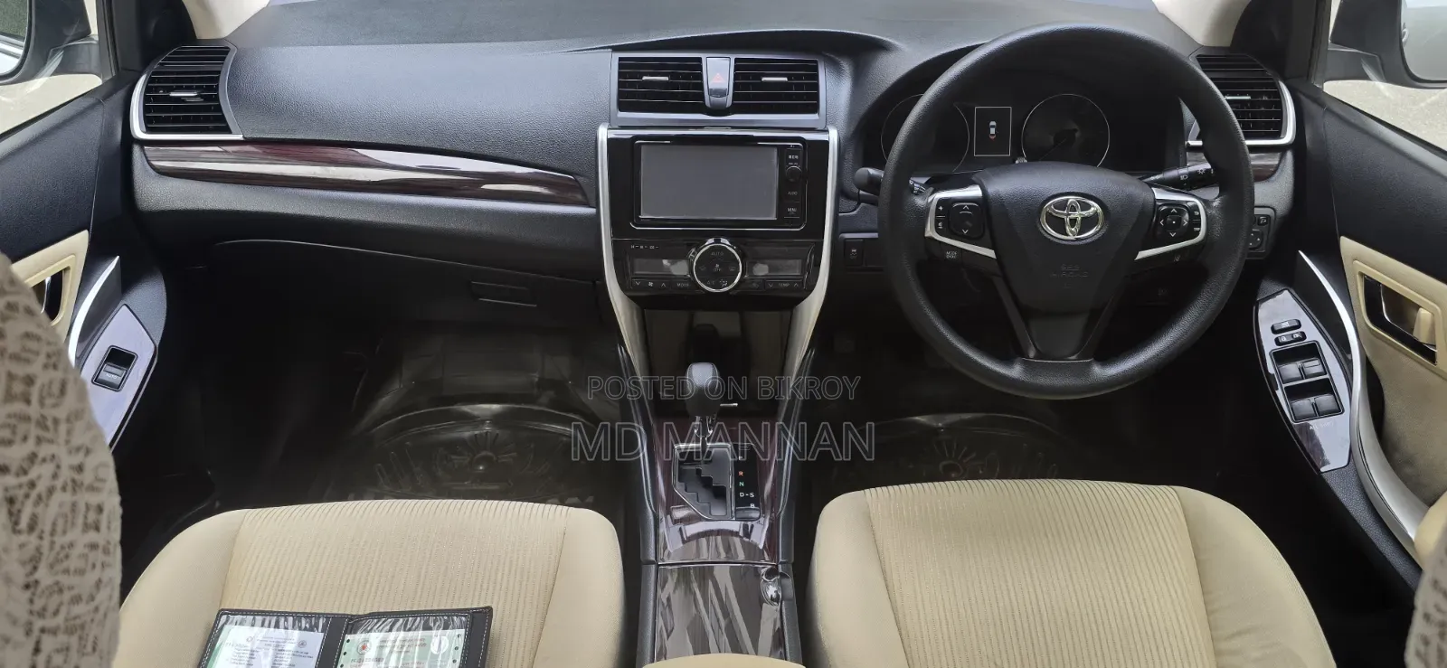 Toyota Premio 1.5 FWD 2016 Silver