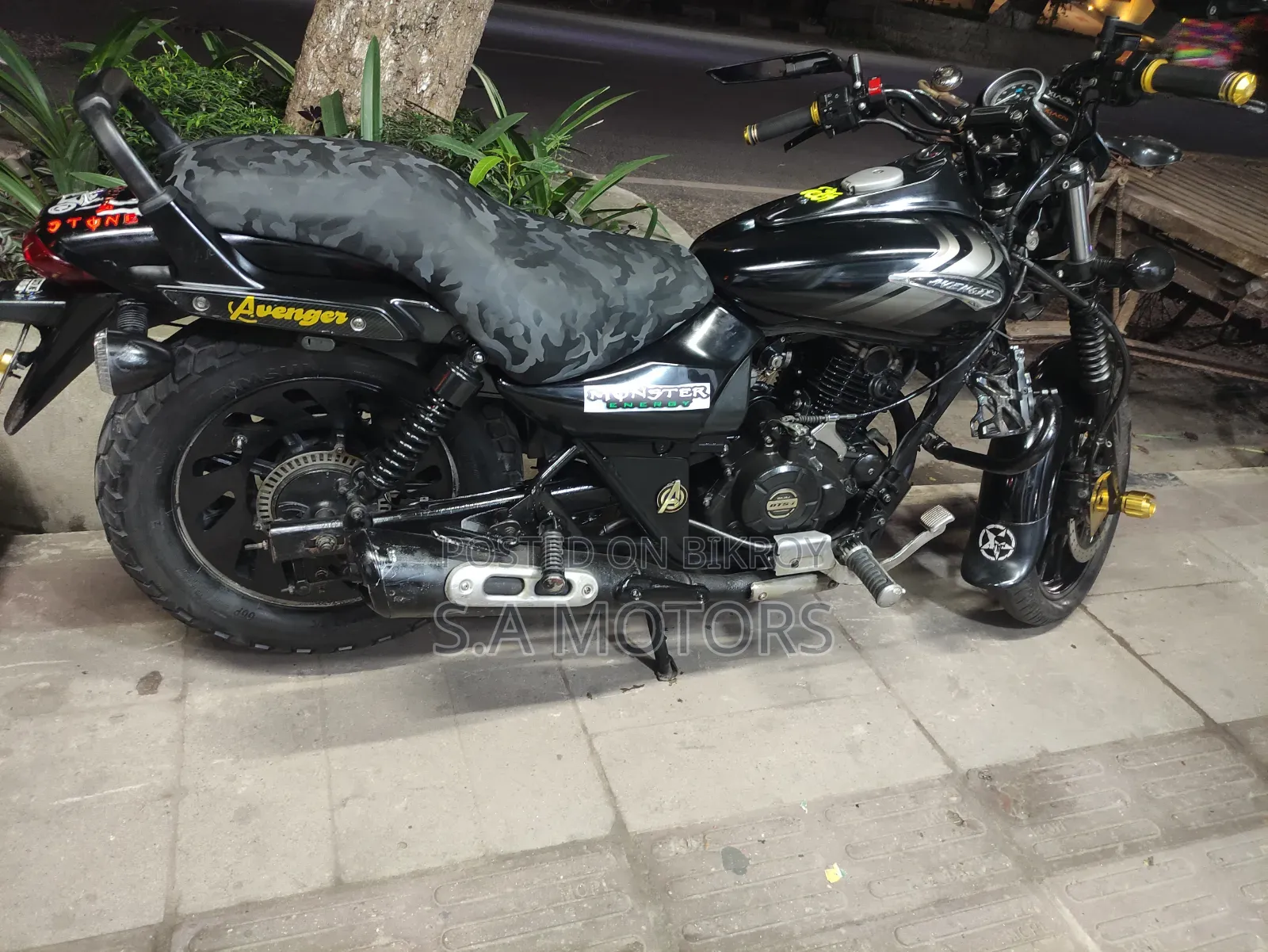 Bajaj Avenger 160 Street 2022 Black
