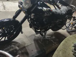 Bajaj Avenger 160 Street 2022 Black