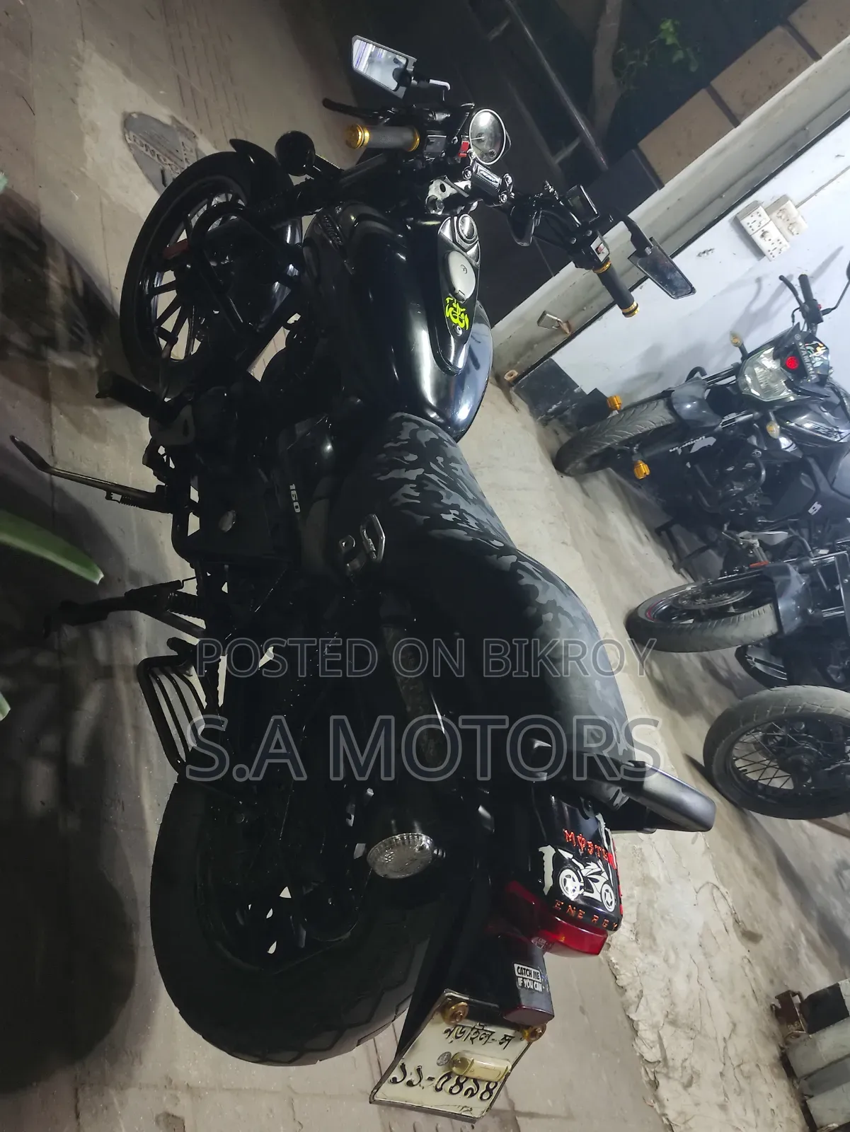 Bajaj Avenger 160 Street 2022 Black