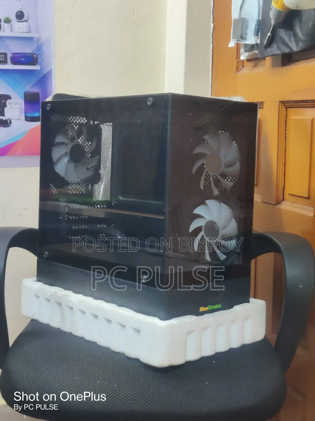Maxgreen 350 RGB Aquarium Casing