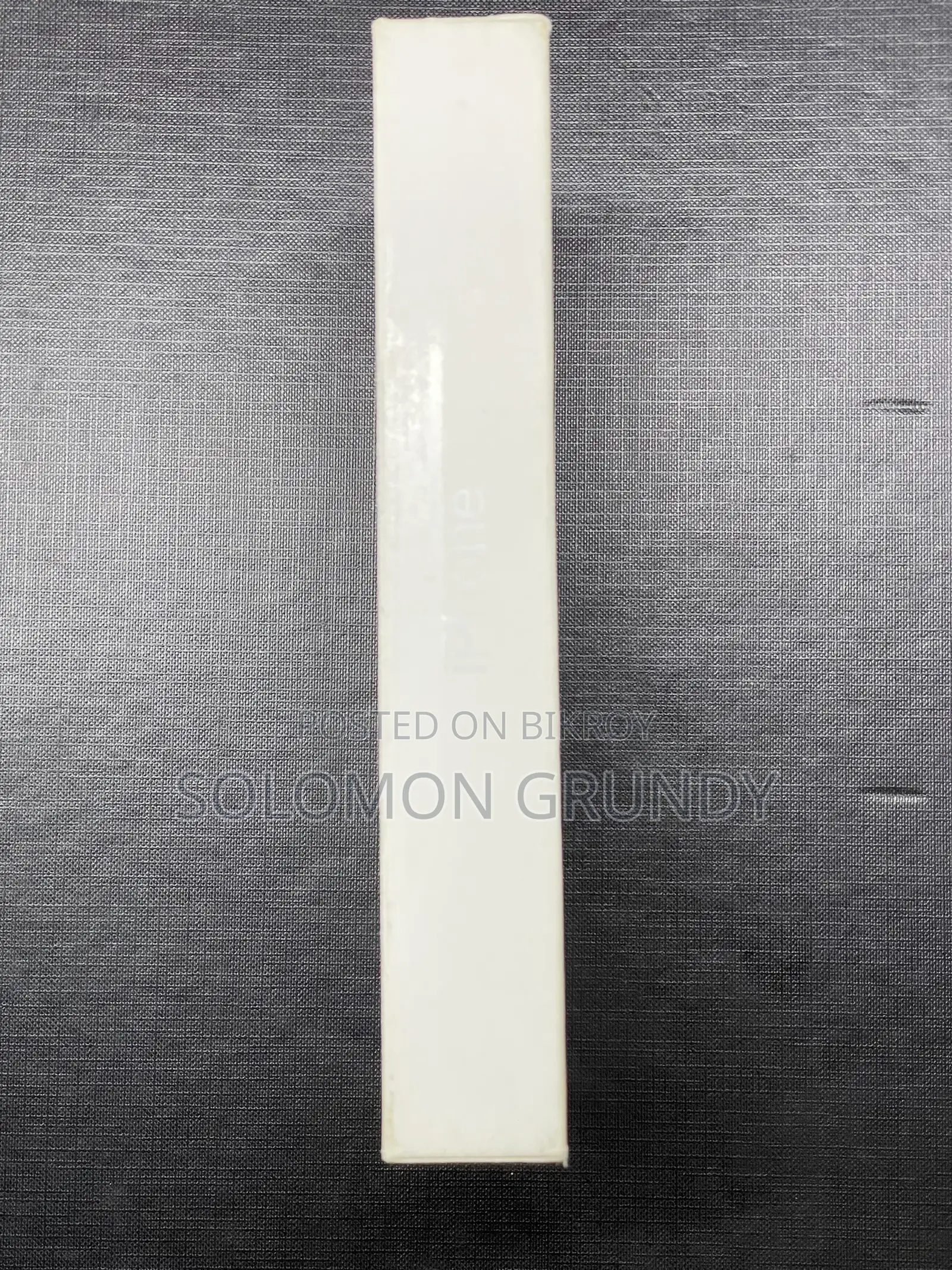 iPhone 17 Pro Max Silver (Empty Box)