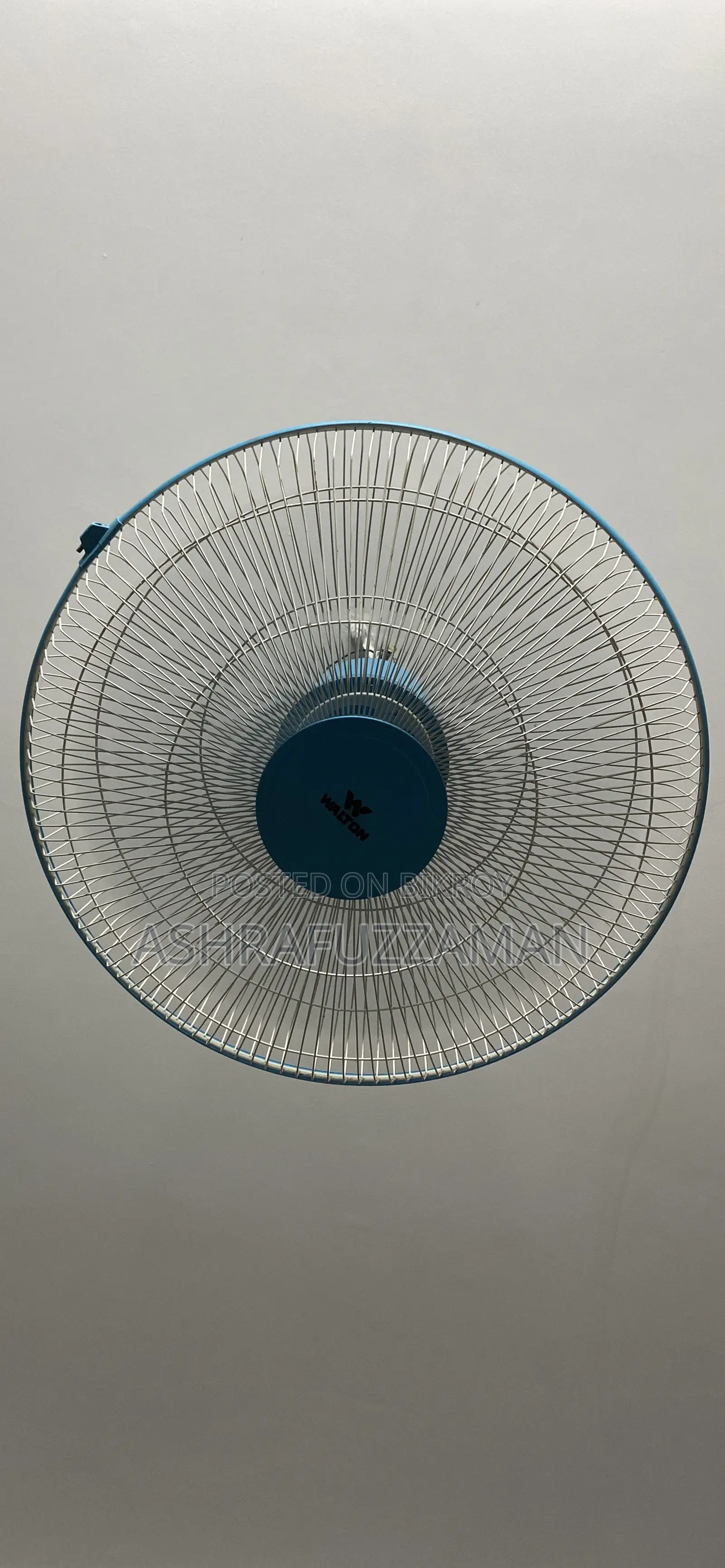 একটি ওয়ালটন নেট ফ্যান ভালো বাতাস দেয়
