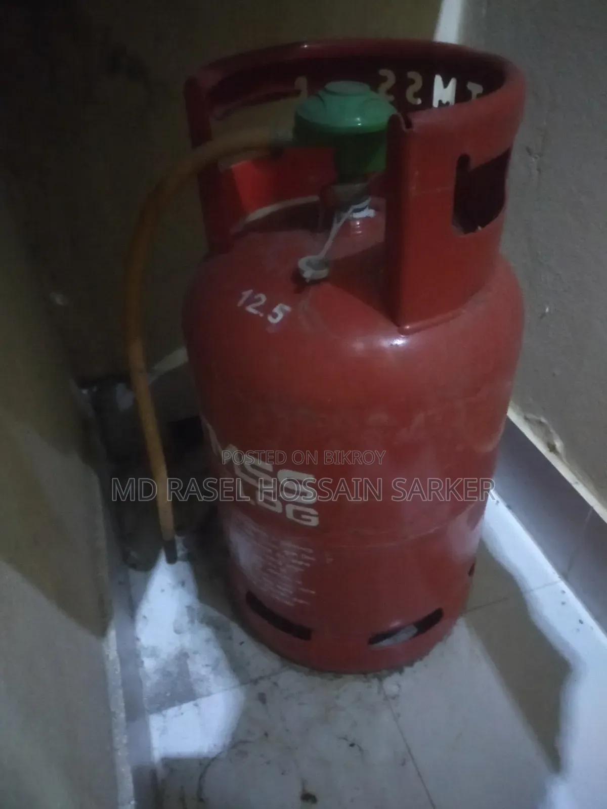 LPG Cylinder with Stove