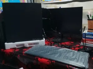 Desktop Computer 8GB AMD Ryzen 5 SSD 256GB