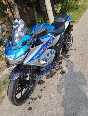 Suzuki Gixxer SF 2022