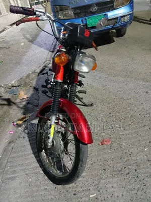Honda 2010 Red