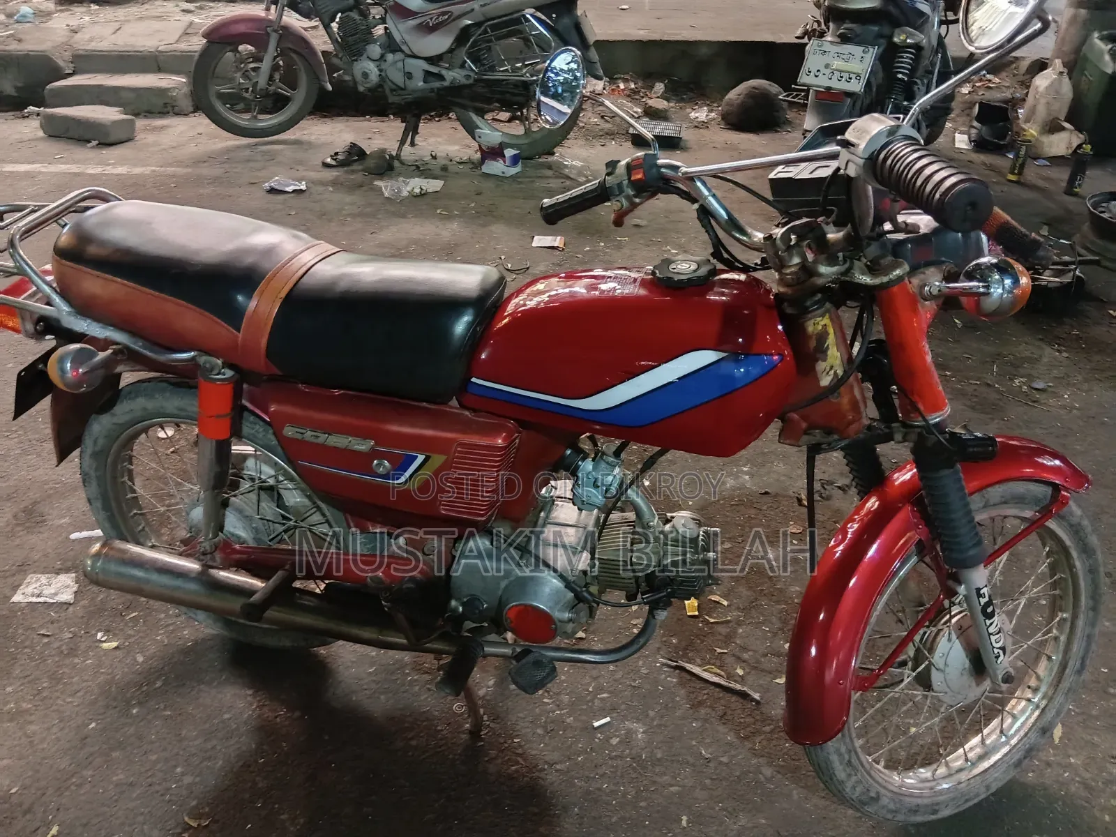 Honda 2010 Red
