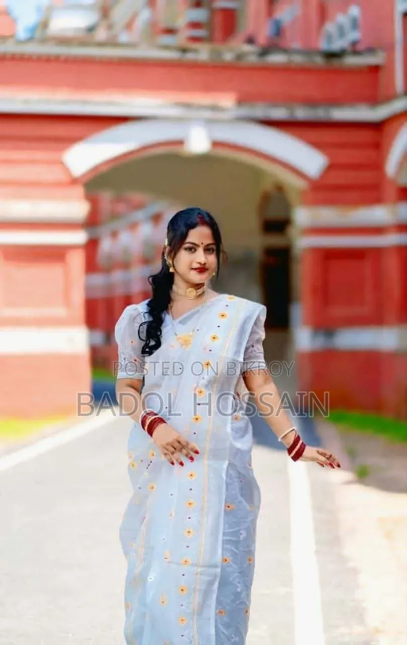 Puja Saree