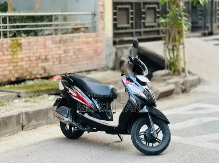 টিভিএস উইগো ২০২৩ কালো