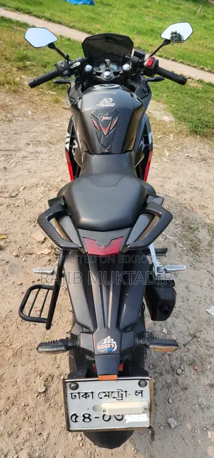 Hero Karizma XMR 210 2024 Black