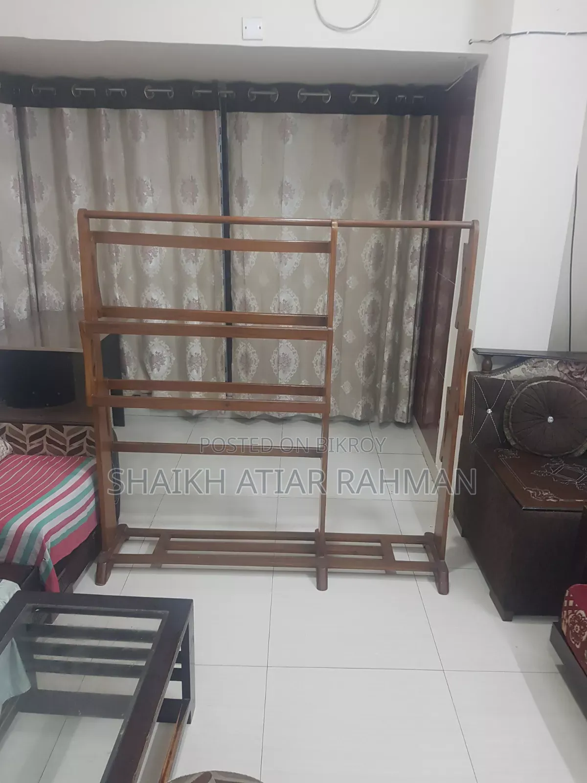 আলনা ফার্নিচার