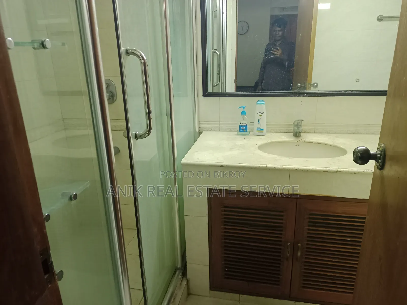 Furnished 3 Bedroom Apartment in Anik Real Estate, Gulshan for Rent