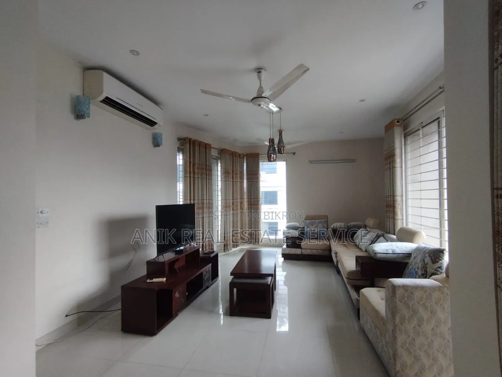 Furnished 3 Bedroom Apartment in Anik Real Estate, Gulshan for Rent