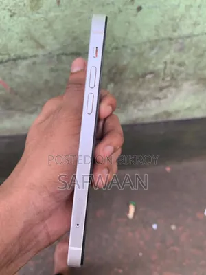 অ্যাপল আইফোন ১২ ১২৮ জিবি হোয়াইট