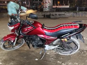 Runner Turbo 125 2019 Red