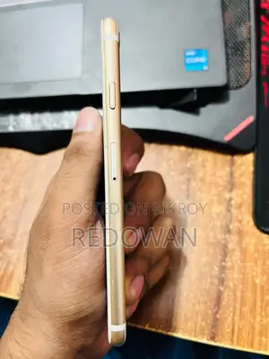 অ্যাপল আইফোন ৬এস ৬৪ জিবি গোল্ড
