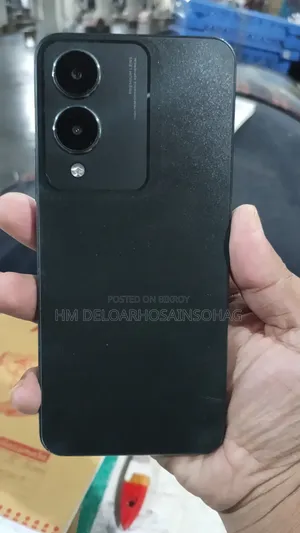 Vivo Y17 128 GB Black