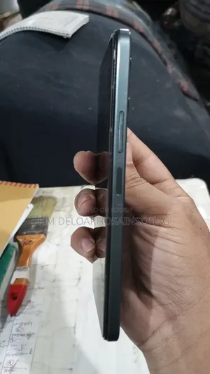Vivo Y17 128 GB Black