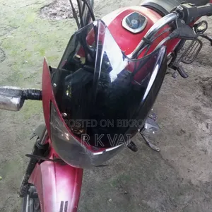 বাজাজ এক্সসিডি ১২৫ ২০১৪ রেড
