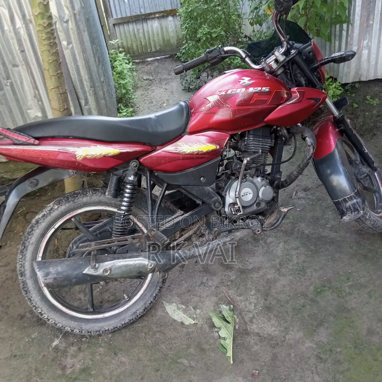 বাজাজ এক্সসিডি ১২৫ ২০১৪ রেড