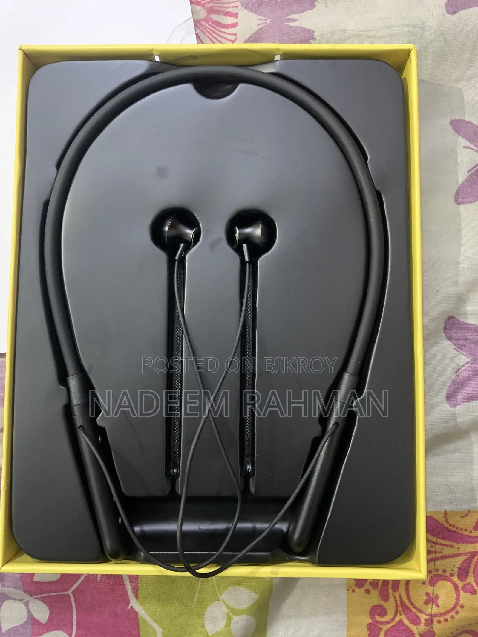 Bluetooth Neckband Earphone