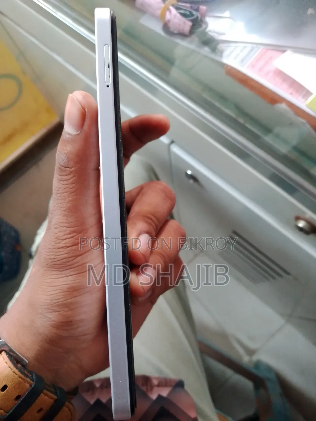 Infinix Hot 30 128 GB White