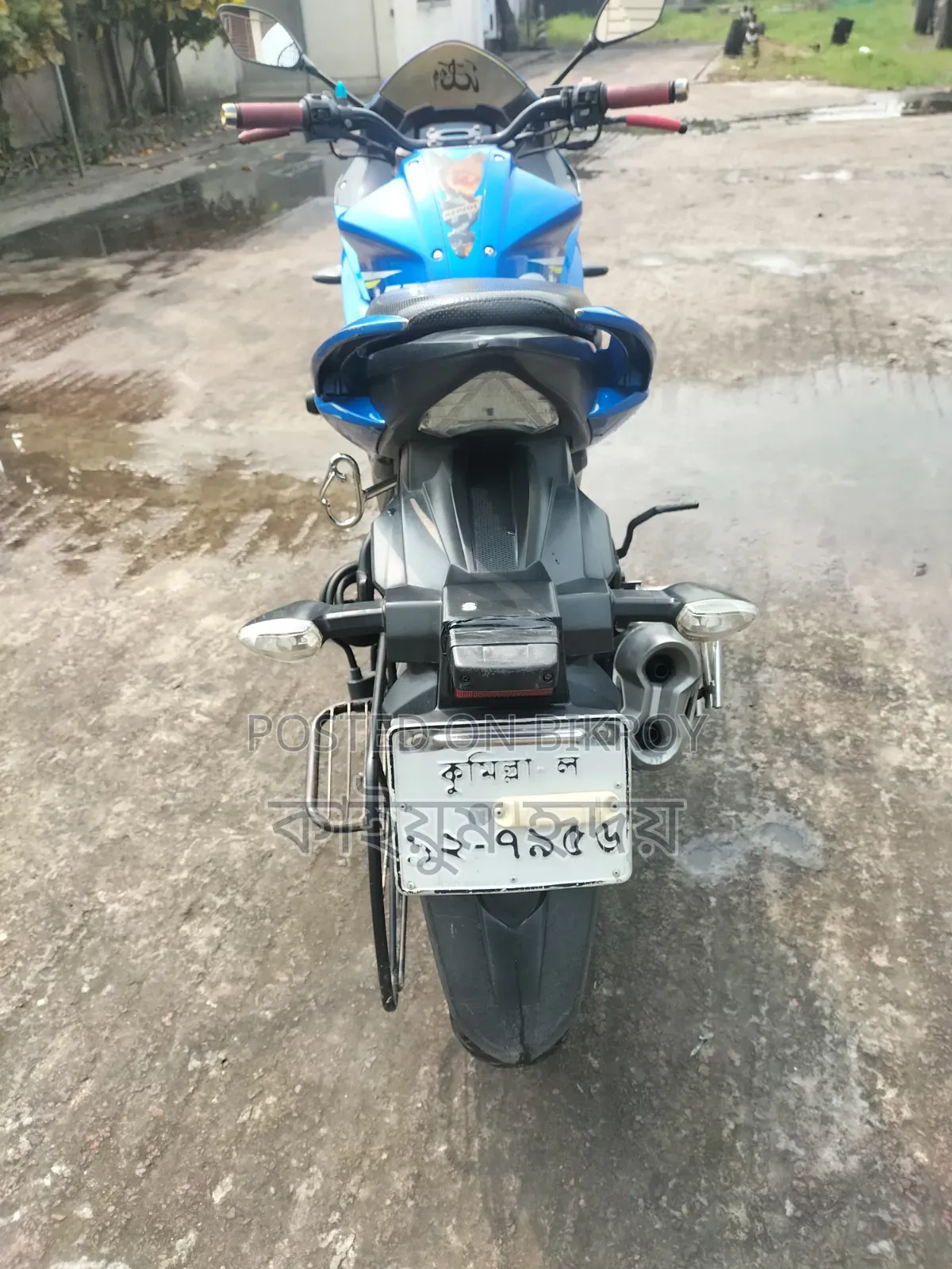 সুজুকি জিক্সার এসএফ ২০২০ ব্লু