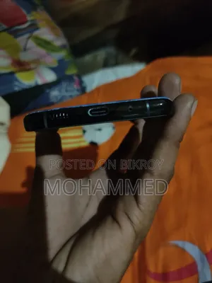 স্যামসাং গ্যালাক্সি এস২০+ ১২৮ জিবি ব্ল্যাক