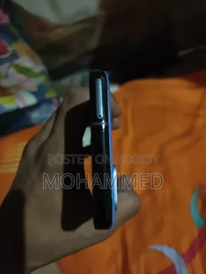 স্যামসাং গ্যালাক্সি এস২০+ ১২৮ জিবি ব্ল্যাক