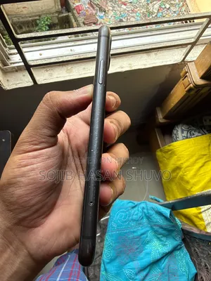 অ্যাপল আইফোন ১১ ১২৮ জিবি কালো