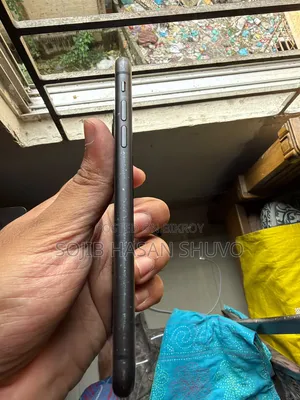 অ্যাপল আইফোন ১১ ১২৮ জিবি কালো