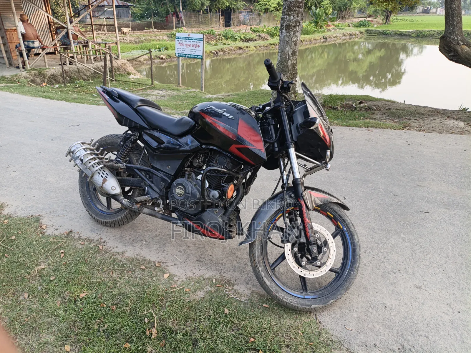 বাজাজ পালসার ১৫০ ২০২১ কালো