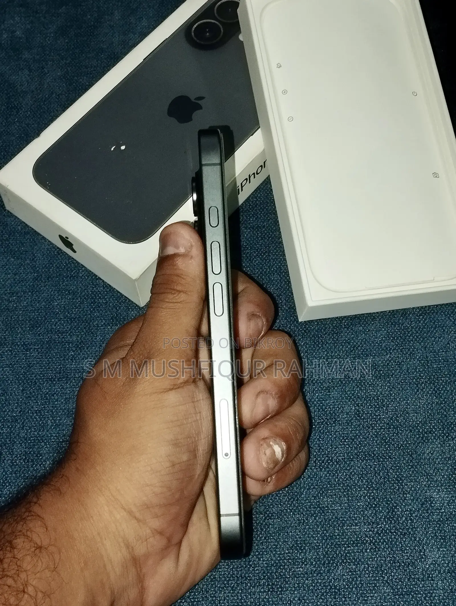 অ্যাপল আইফোন ১৭ ২৫৬ জিবি কালো