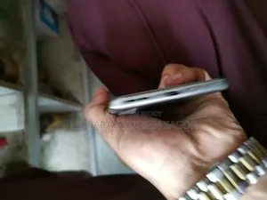 মোটোরোলা এজ ৬০ প্রো ২৫৬ জিবি গ্রে