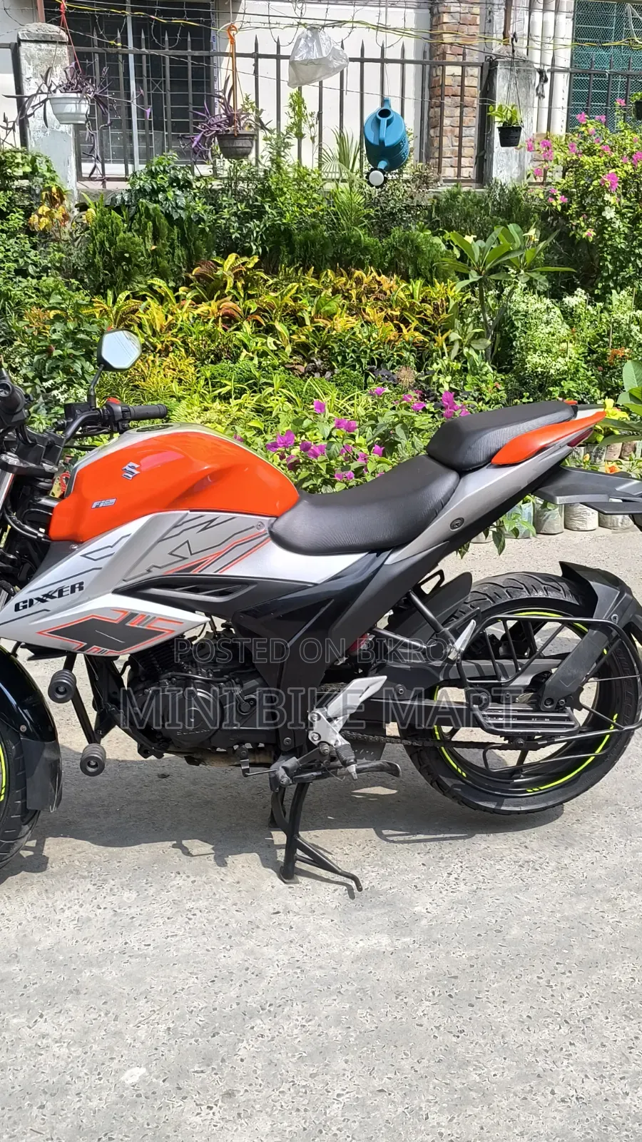 Suzuki Gixxer 2024 Silver