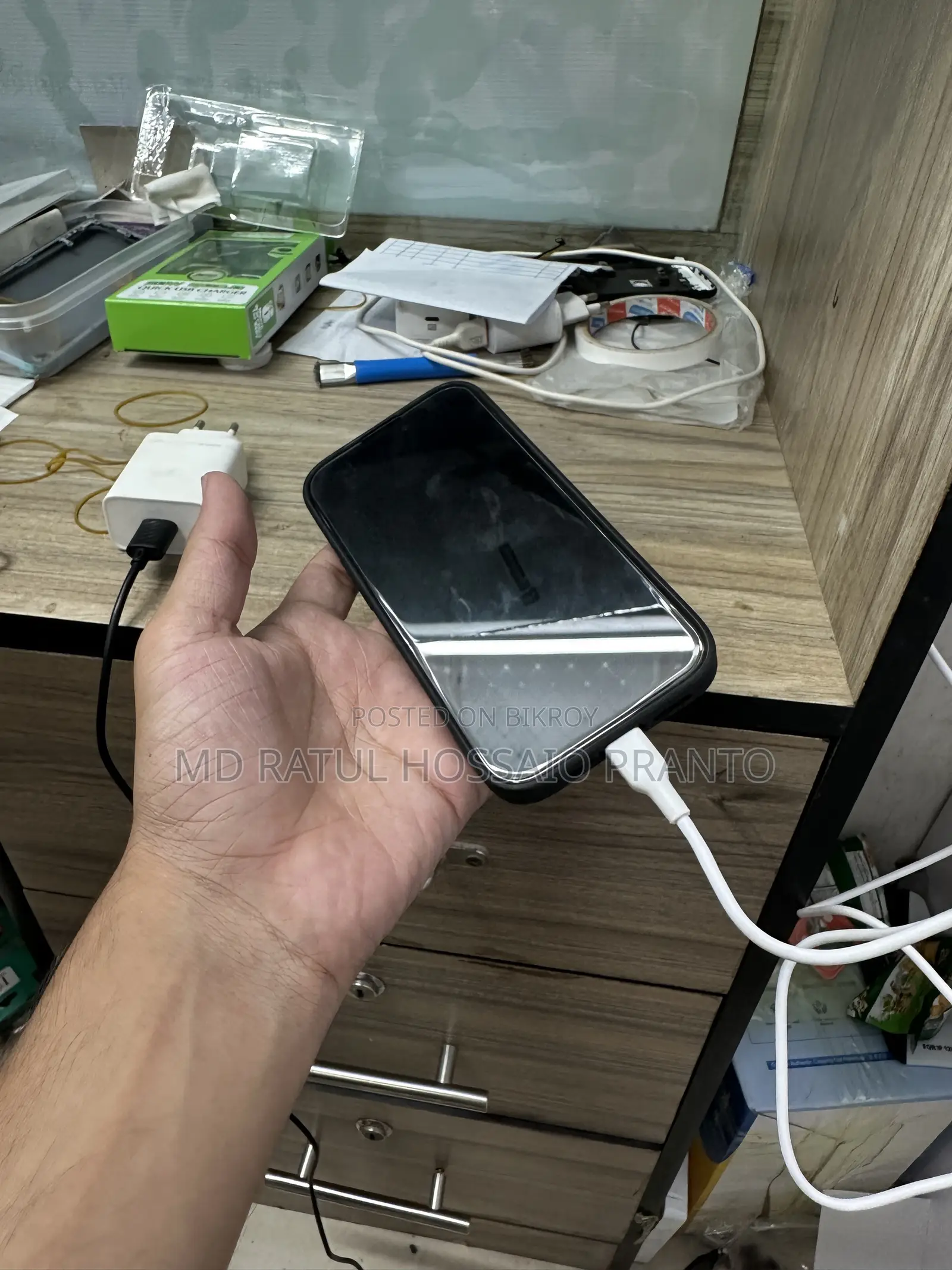 নতুন অ্যাপল আইফোন ১৫ প্রো ৫১২ জিবি হোয়াইট