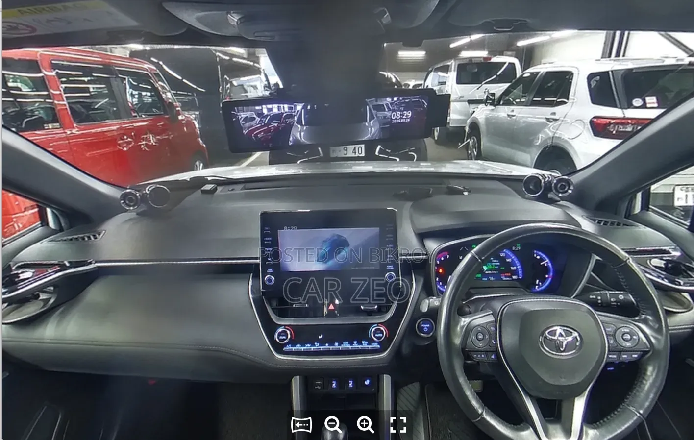 Toyota Corolla Cross 1.8 Hybrid AWD 2021 Pearl