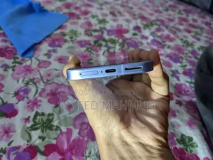 গুগল পিক্সেল ৯এ ১২৮ জিবি নীল