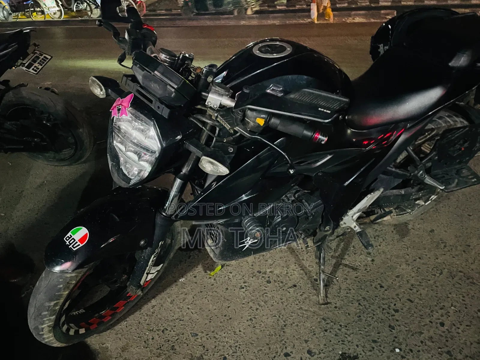 সুজুকি জিক্সার এসএফ ২০২২ ব্ল্যাক