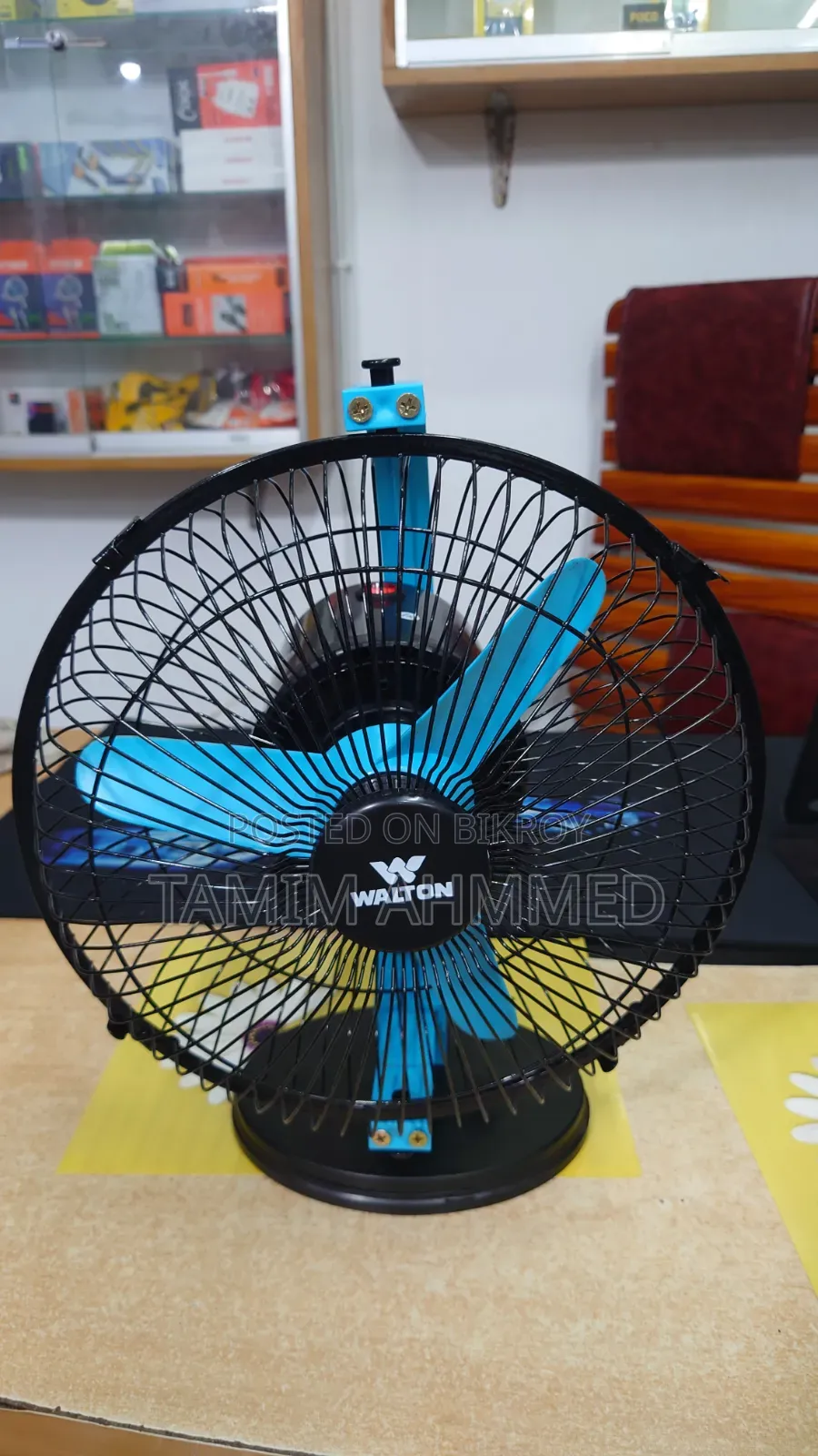 Walton Rechargeable Fan