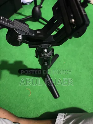 ডিজেআই রনিন এসসি