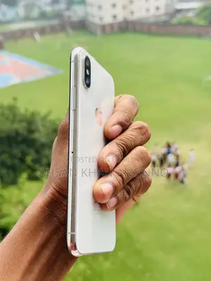 Apple iPhone X 64 GB White