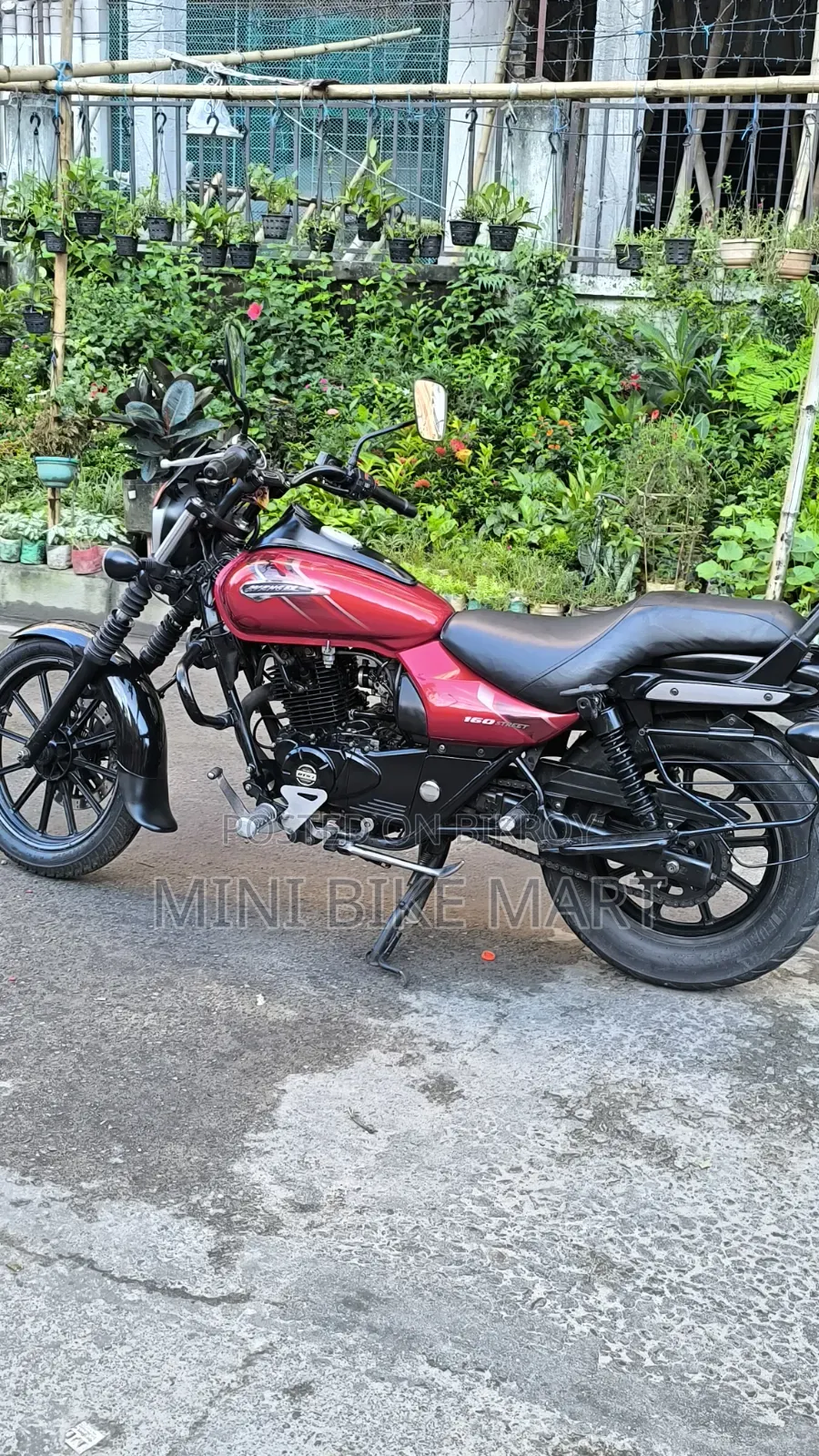 বাজাজ এভেঞ্জার ১৬০ স্ট্রিট ২০২১ রেড
