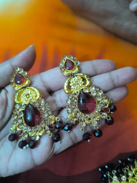 Pearl and Stone Sitahar